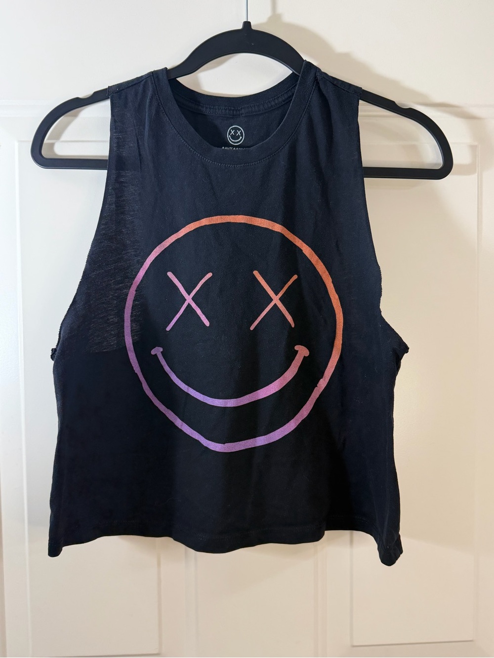 Salty Savage Black Smiley Graphic Muscle Tank Medium Streetwear 0207